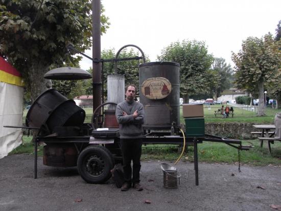 La distillation interdite de la fête des SIMPLES 2012